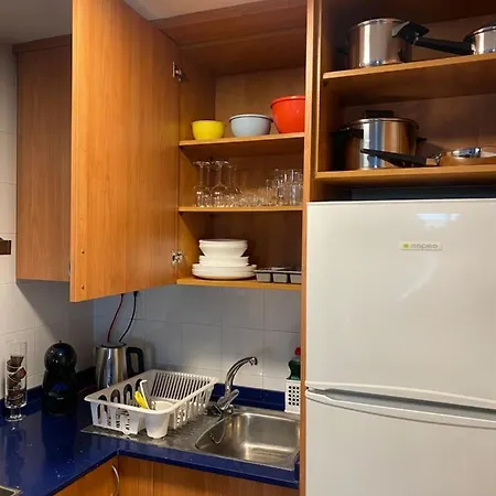 Apartment Sant Lluis Center, 2 Min Walk From The Sea Lloret de Mar