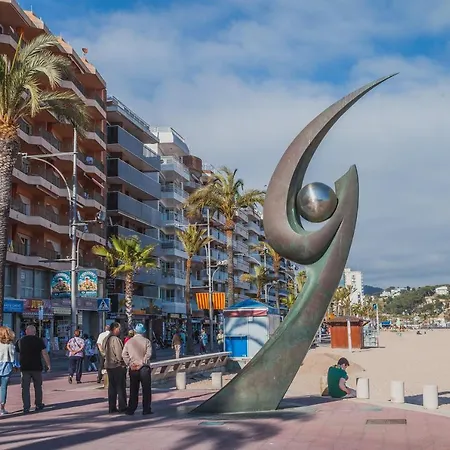 Apartment Sant Lluis Center, 2 Min Walk From The Sea *