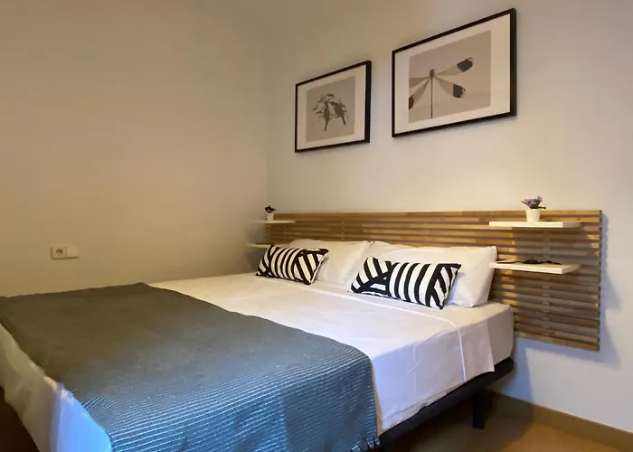 Lejlighed Sant Lluis Center, 2 Min Walk From The Sea