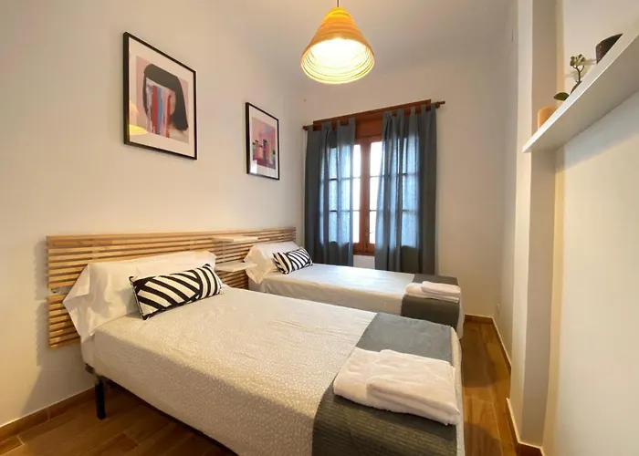 Lejlighed Sant Lluis Center, 2 Min Walk From The Sea Lloret de Mar