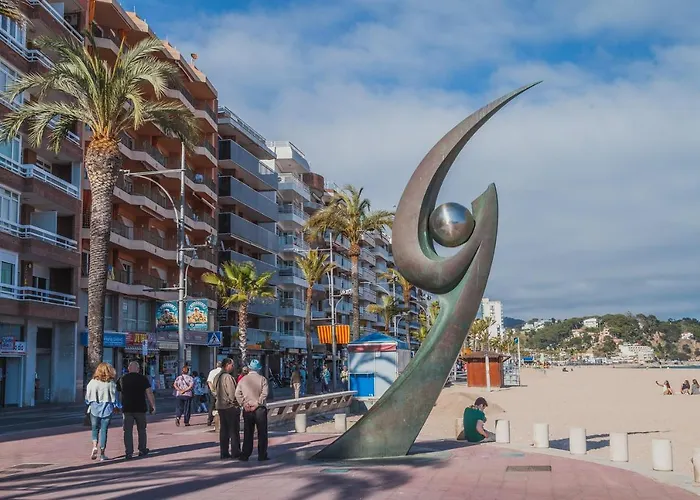 Lejlighed Sant Lluis Center, 2 Min Walk From The Sea *