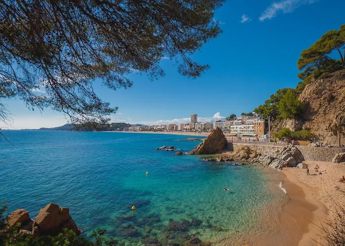 Lejlighed Sant Lluis Center, 2 Min Walk From The Sea *
